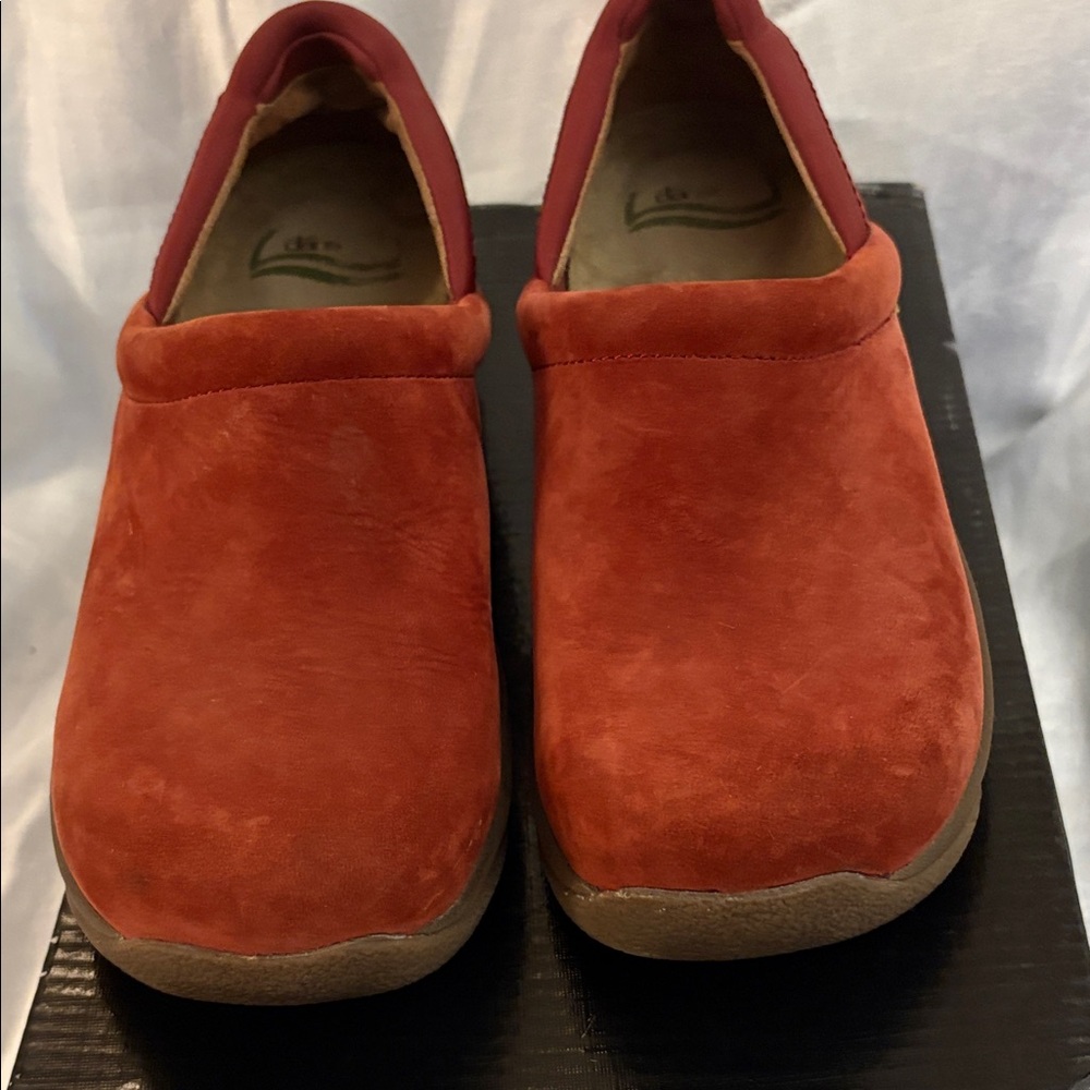 Dansko Women's Red Suede Mules